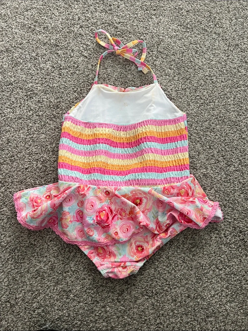 Super cute Cheeky Plum one piece with ruffle, size 5T, EUC